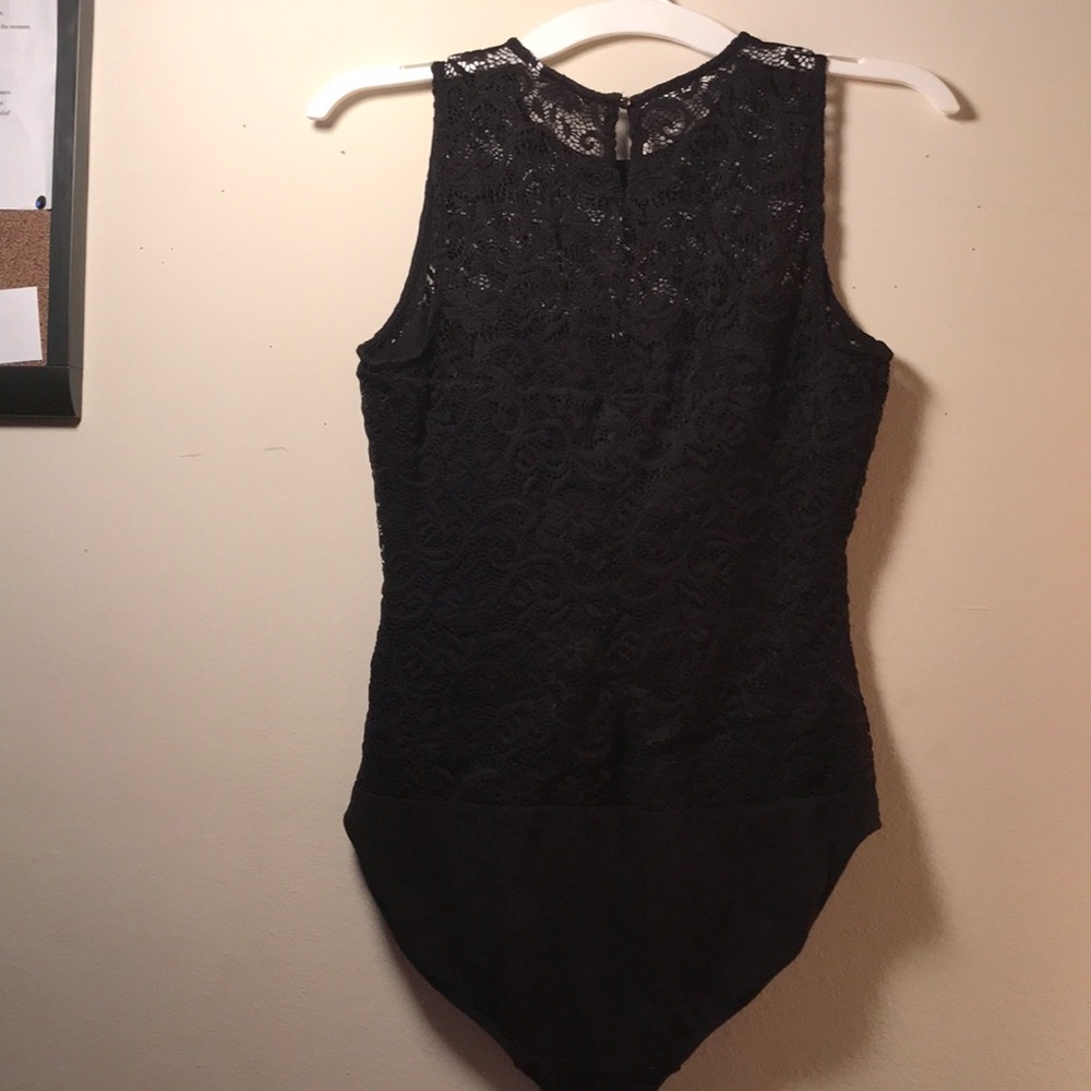 Candie’s - Picture 2 of 2